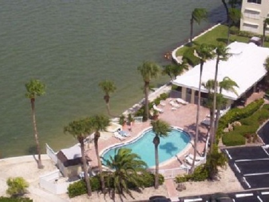 Beach House Pool