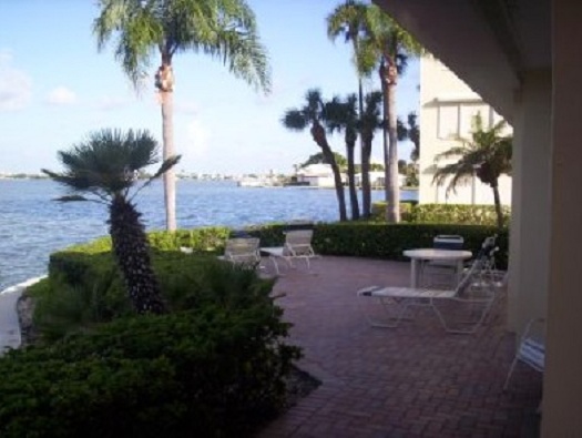 Beach House Patio